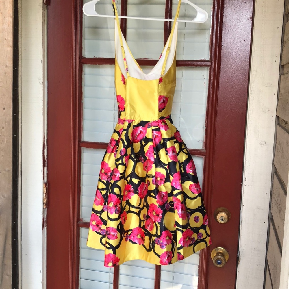 Cocktail Dress - Picture 4 of 8